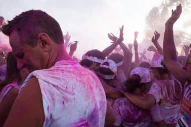insanlar renk koşmak olay Milano, İtalya