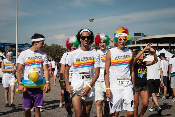 People at The Color Run event in Milan, Italy — Stock Photo, Image