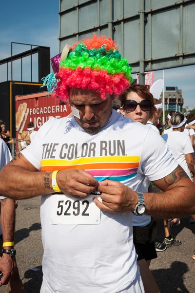 People at The Color Run event in Milan, Italy — Stock Photo, Image