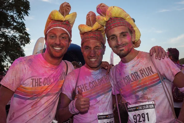 People at The Color Run event in Milan, Italy — Stock Photo, Image