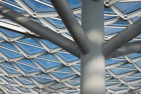 Detalhe arquitetônico de um edifício moderno — Fotografia de Stock