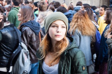 Milano, İtalya lise öğrencileri protesto