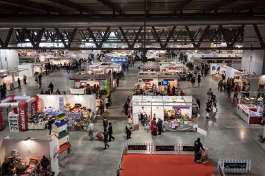 En iyi görünümü kabinleri ve insanların hafta sonu donna 2013 Milano, İtalya
