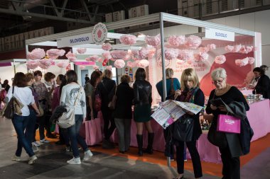 hafta sonu insanlara donna 2013 Milano, İtalya