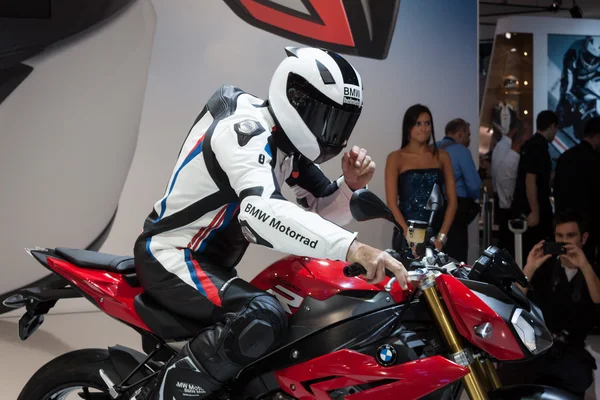 Персоналии: EICMA 2013 в Милане, Италия — стоковое фото