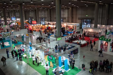 Üstten Görünüm kişi ve kabinleri, g! Gel giocare Milano, İtalya