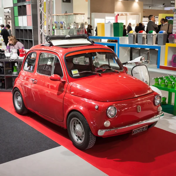 Fiat 500 car on display at HOMI, home international show in Milan, Italy — Stock Photo, Image