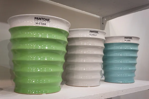 Pantone vases on display at HOMI, home international show in Milan, Italy — Stock Photo, Image