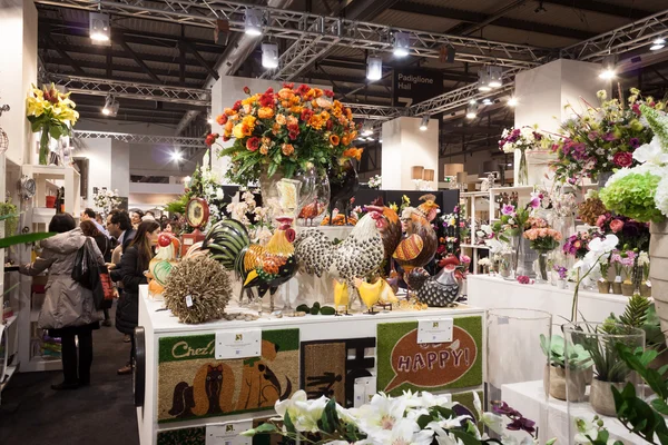 Flowers on display at HOMI, home international show in Milan, Italy — Stock Photo, Image