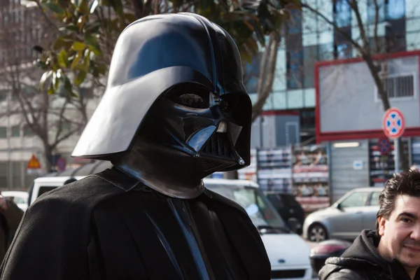 Pessoas da 501st Legion participam do Star Wars Parade em Milão, Itália — Fotografia de Stock