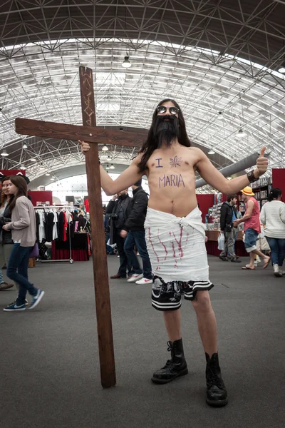 Jesusparodie beim festival del fumetto in Mailand, Italien — Stockfoto