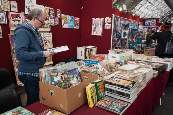 Bandes dessinées exposées au Festival del Fumetto à Milan, Italie — Photo