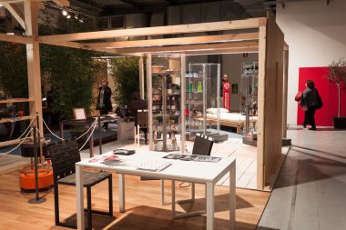 insanlar ziyaret Olis Festivali Milano, İtalya