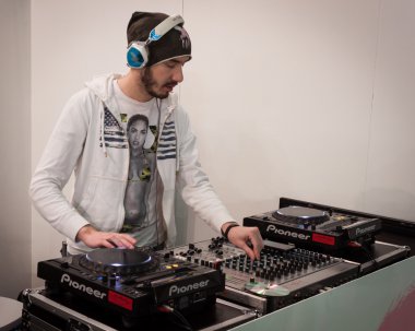 dj set mipap Fuar milan, İtalya