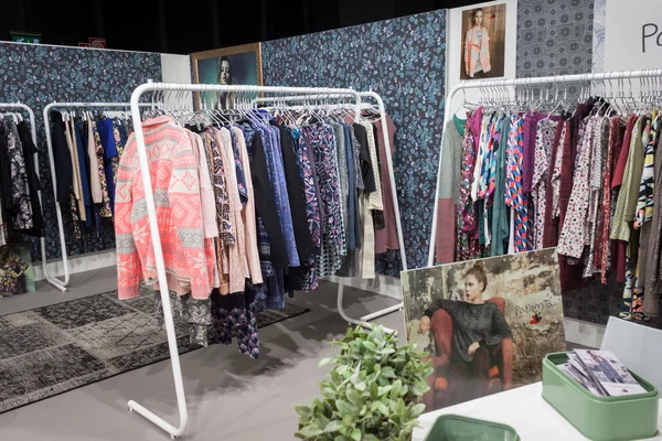 Dresses on display at Mipap trade show in Milan, Italy — Stock Photo, Image