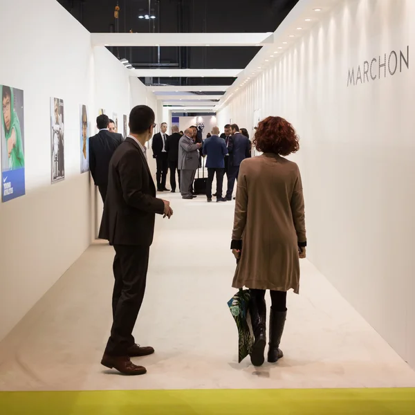 People visiting Mido 2014 in Milan, Italy — Stock Photo, Image