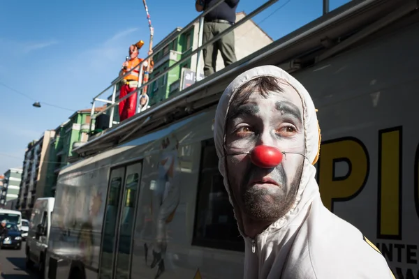 Artista que participa no Festival do Palhaço de Milão 2014 — Fotografia de Stock