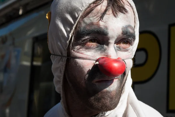 Porträt eines Clowns beim Mailänder Clownfestival 2014 — Stockfoto
