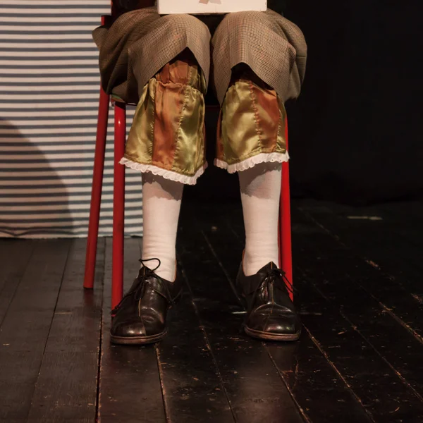 Sanatçı Iman lizarazu milan palyaço Festivali 2014 onun gösterisinde performans detay — Stok fotoğraf
