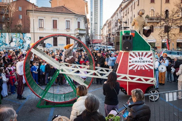 Wykonawców biorących udział w festiwalu pajac milan 2014 — Zdjęcie stockowe