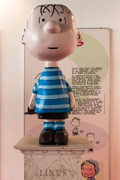 Linus staty på cartoomics 2014 i Milano, Italien — Stockfoto