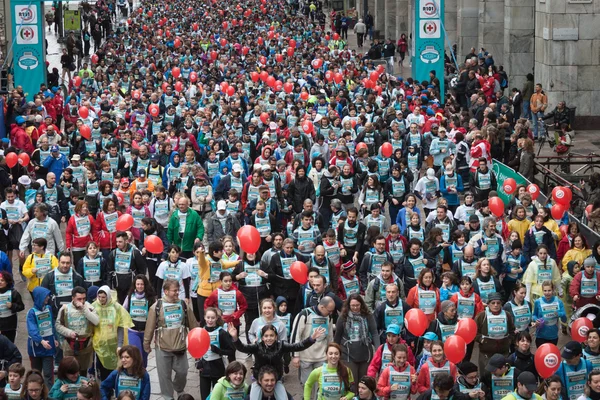 Athletes taking part in Stramilano half marathon — Stock Photo, Image