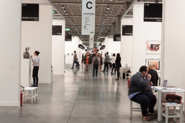 insanlar miart 2014 Milano, İtalya ziyaret