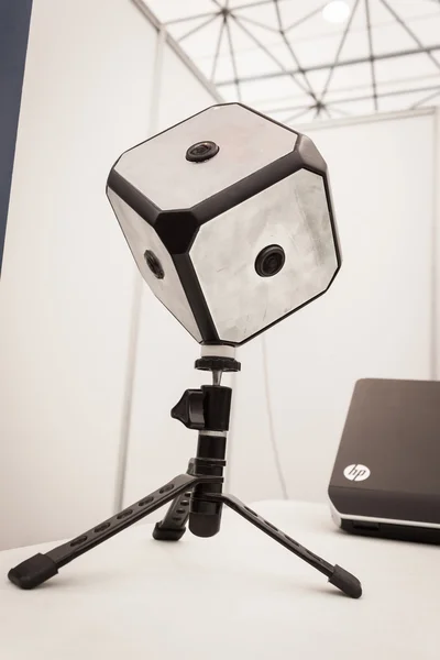 Beyonder ロボット、メーカーのショーで 360 カメラ — ストック写真