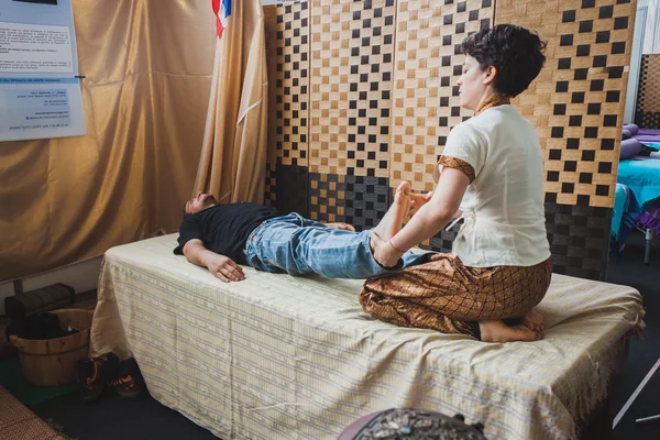Thai massage at Orient Festival in Milan, Italy — Stock Photo, Image