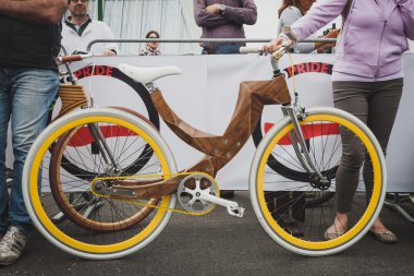 ahşap bisiklet, cyclopride 2014 Milano, İtalya