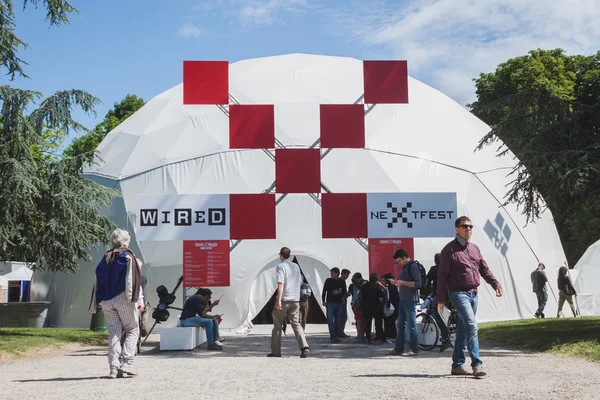 Gente en Wired Next Fest en Milán, Italia — Foto de Stock