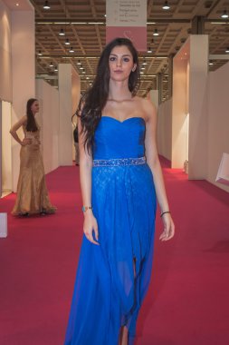 model si poz ' sposaitalia Milano, İtalya