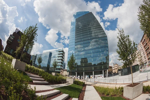 Neuer hochhaus an der porta nuova in milan, italien — Stockfoto