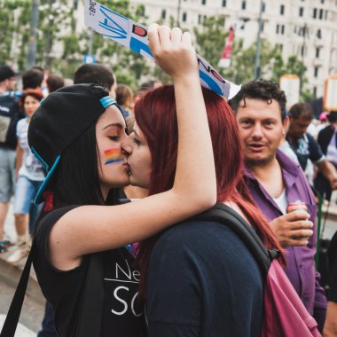 insanlar çekici bölüm içinde milano gurur 2014, İtalya