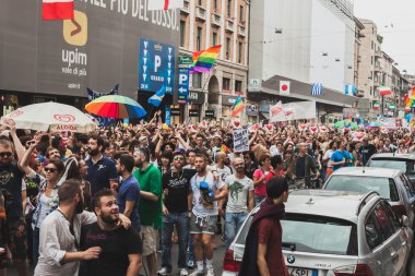 insanlar çekici bölüm içinde milano gurur 2014, İtalya