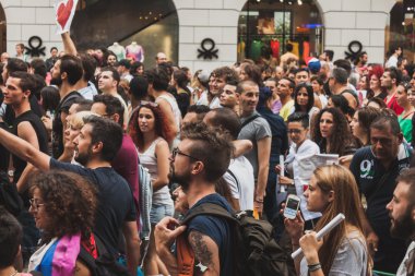 insanlar çekici bölüm içinde milano gurur 2014, İtalya