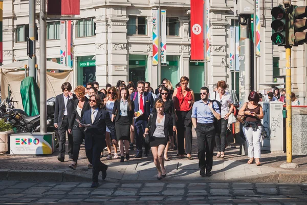 Business people take part in a flash mob in Milan, Italy — Stock Photo, Image