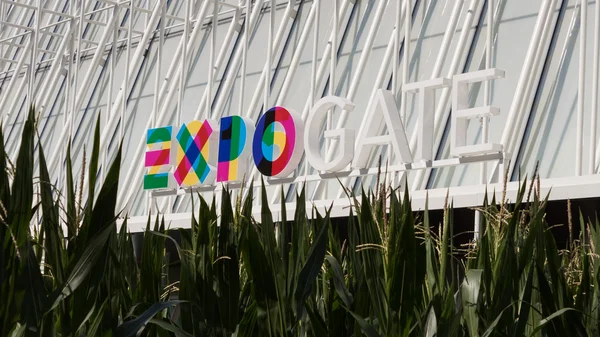 Expo milano 2015 logo w Mediolan, Włochy — Zdjęcie stockowe