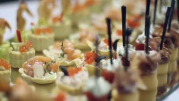 白の色で料理宴会の美しいクリップ — ストック動画