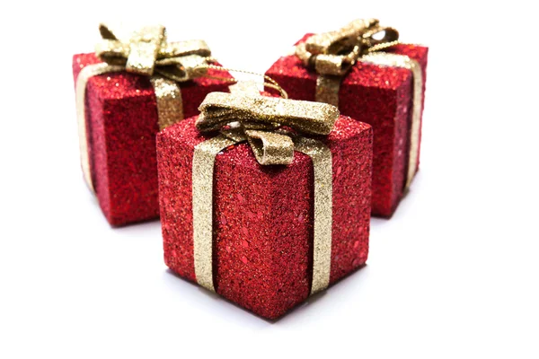 Yapay kırmızı hediye kutuları — Stok fotoğraf