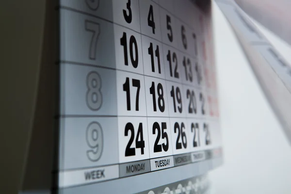 Kalendarz ścienny kalendarz z liczbą dni — Zdjęcie stockowe