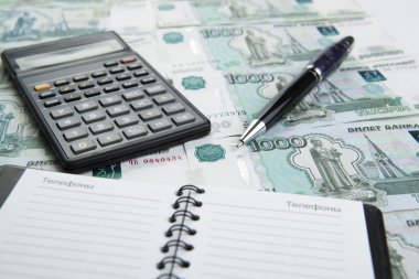 iş natürmort banknotlar ile