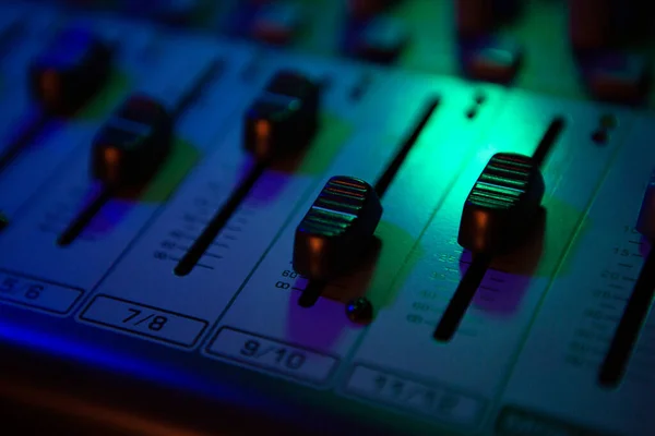 Mezclador Sonido Faders Cerrar Música Disco —  Fotos de Stock