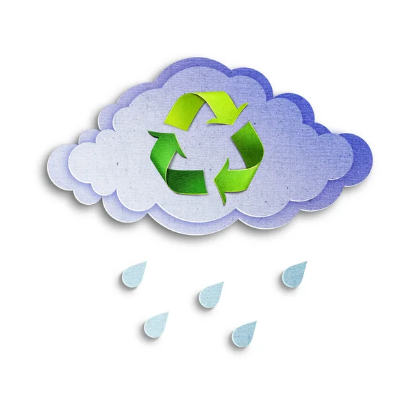 Felhőben az eső esik, és a recycle szimbólum. Környezetvédelmi koncepció. Papírt vágott ábra. Elszigetelt fehér background — Stock Fotó