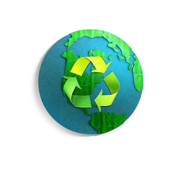 Miljö koncept. papper skära illustration. jorden världen med återvinning symbol — Stockfoto