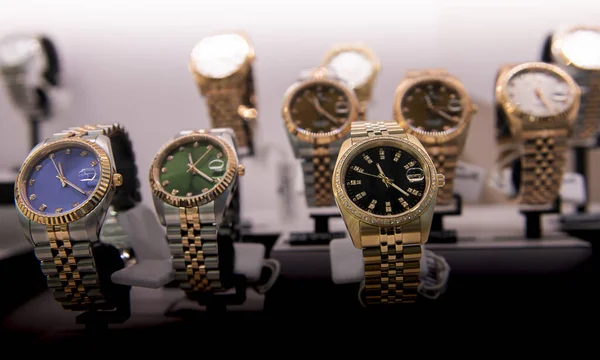 Montres Luxe Dans Magasin — Photo