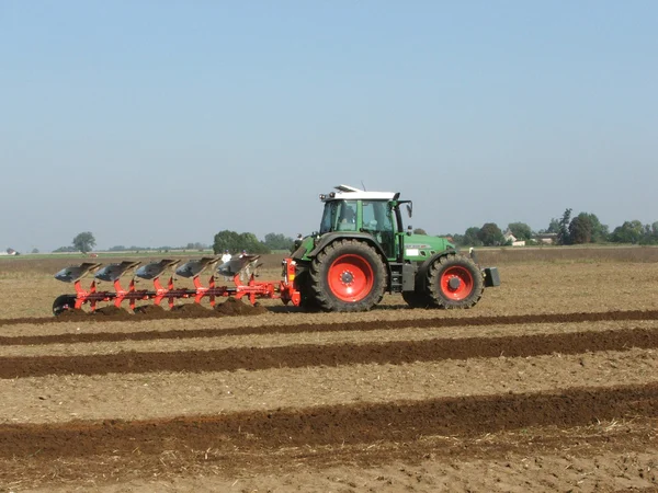 Green tractor — Stock Photo, Image