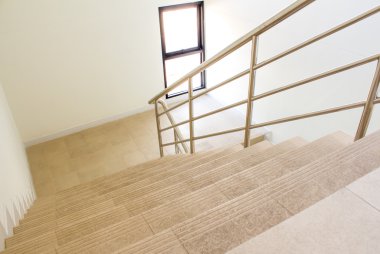 Modern binada merdiven 