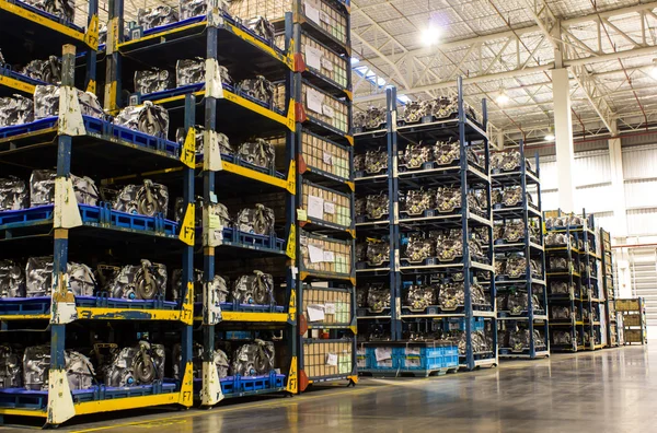 Interior of new large and modern warehouse space — Stock Photo, Image