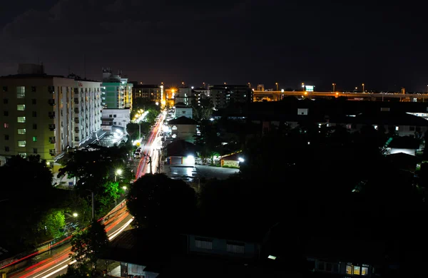 Estrada noite cidade — Fotografia de Stock